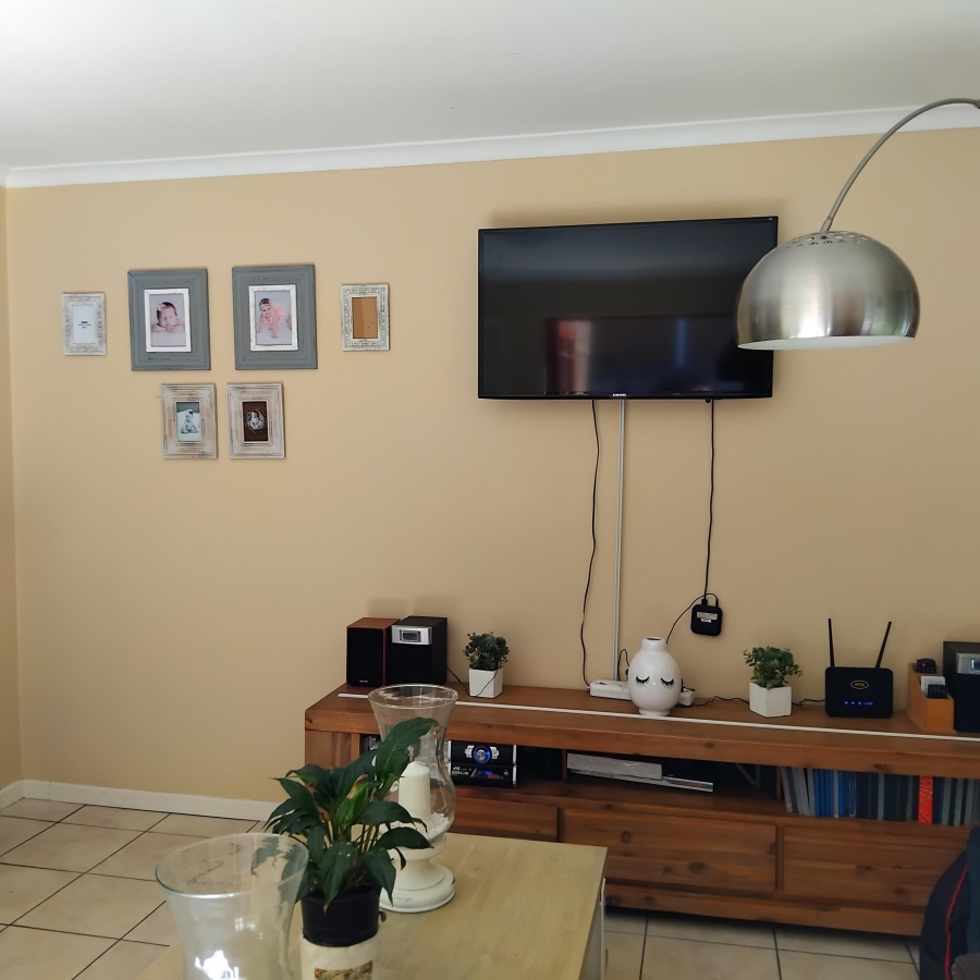To Let 3 Bedroom Property for Rent in Brackenfell South Western Cape
